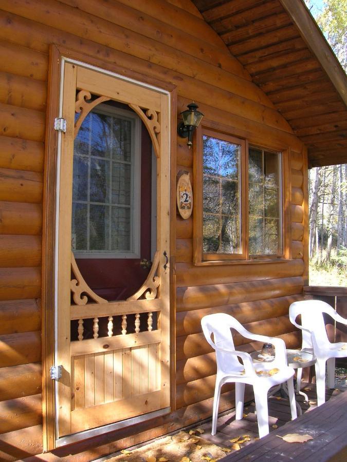 Rocky Mountain Cabins And Home Golden Exterior foto